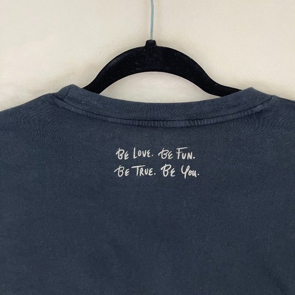 Disney x American Eagle Black Mickey Mouse Graphic Tee Men's Size Small - Picture 8 of 8